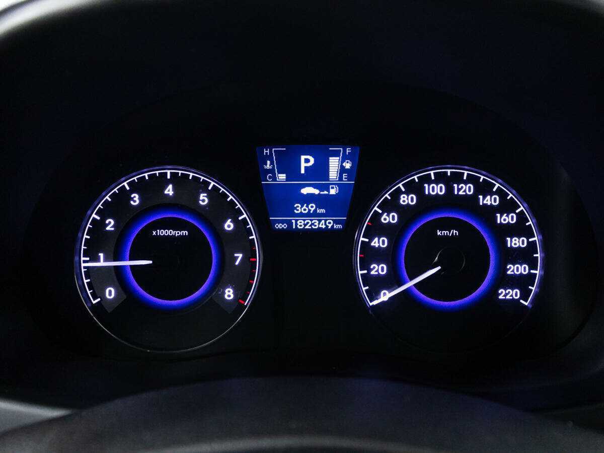 Hyundai Solaris б/у, 2013, Автоматическая. Фото: #11