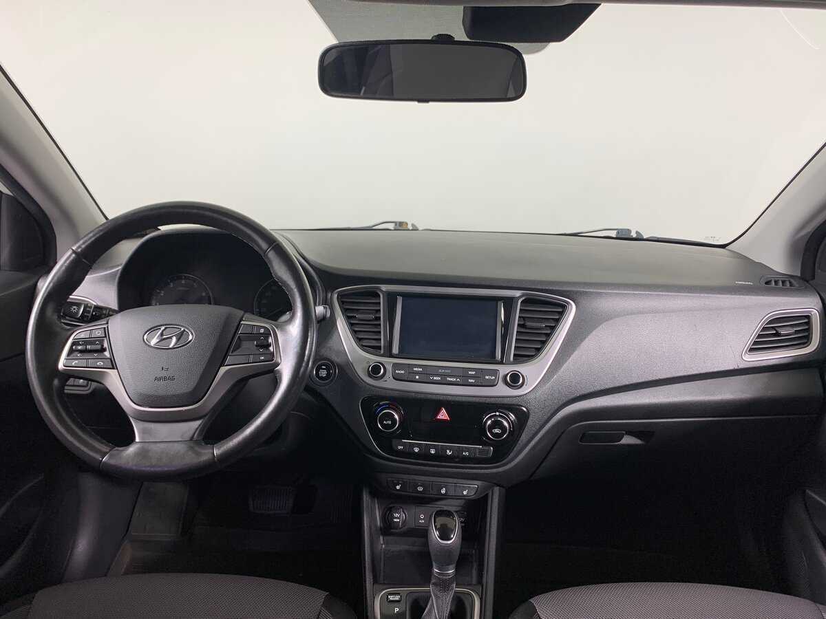Hyundai Solaris б/у, 2018, Автоматическая. Фото: #12