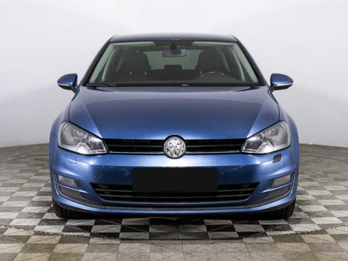 Volkswagen Golf б/у, 2013, Механическая. Фото: #1
