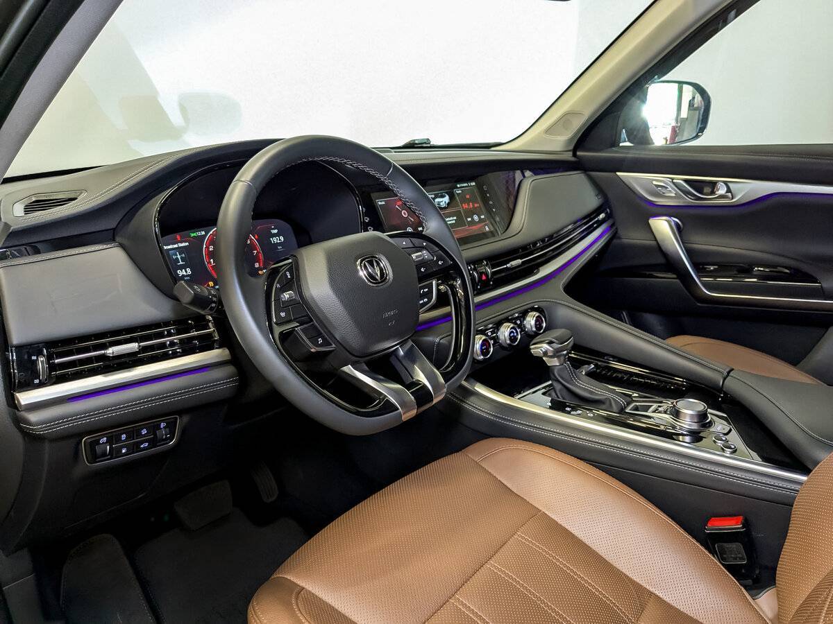 Changan CS95 б/у, 2023, Автоматическая. Фото: #15