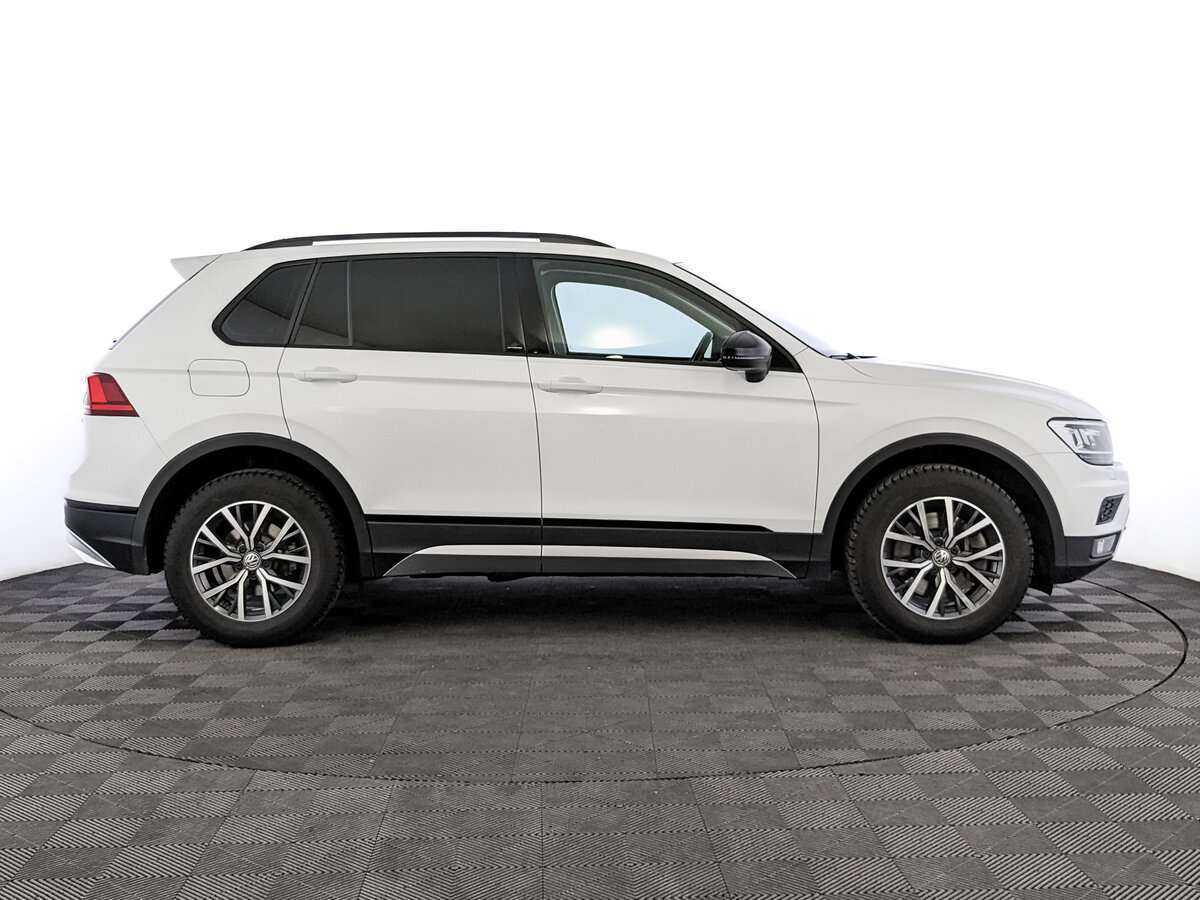 Volkswagen Tiguan б/у, 2020, Роботизированная. Фото: #3