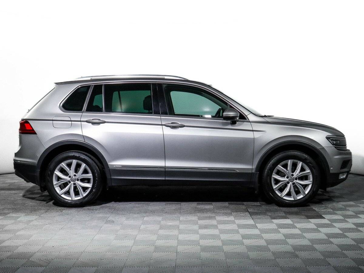 Volkswagen Tiguan б/у, 2017, Роботизированная. Фото: #3
