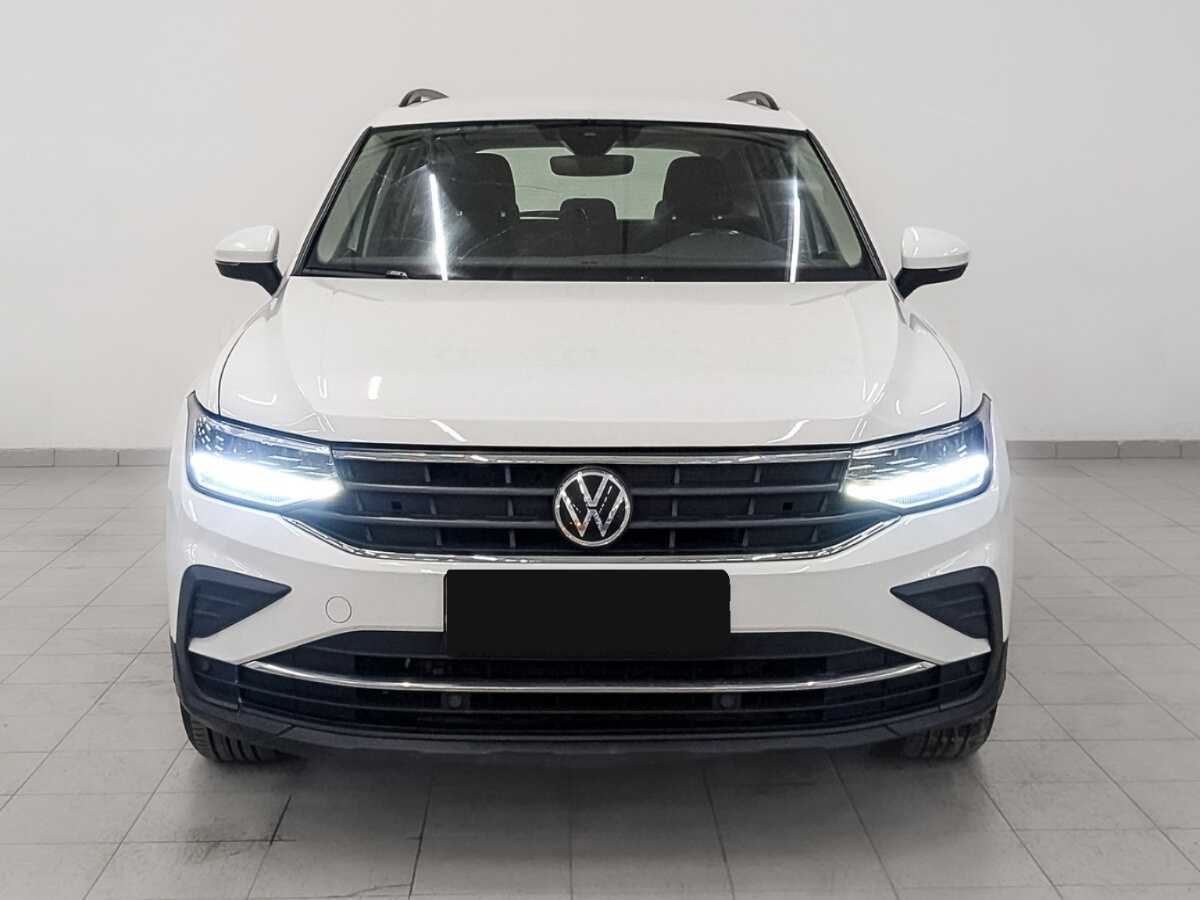 Volkswagen Tiguan б/у, 2021, Роботизированная. Фото: #1