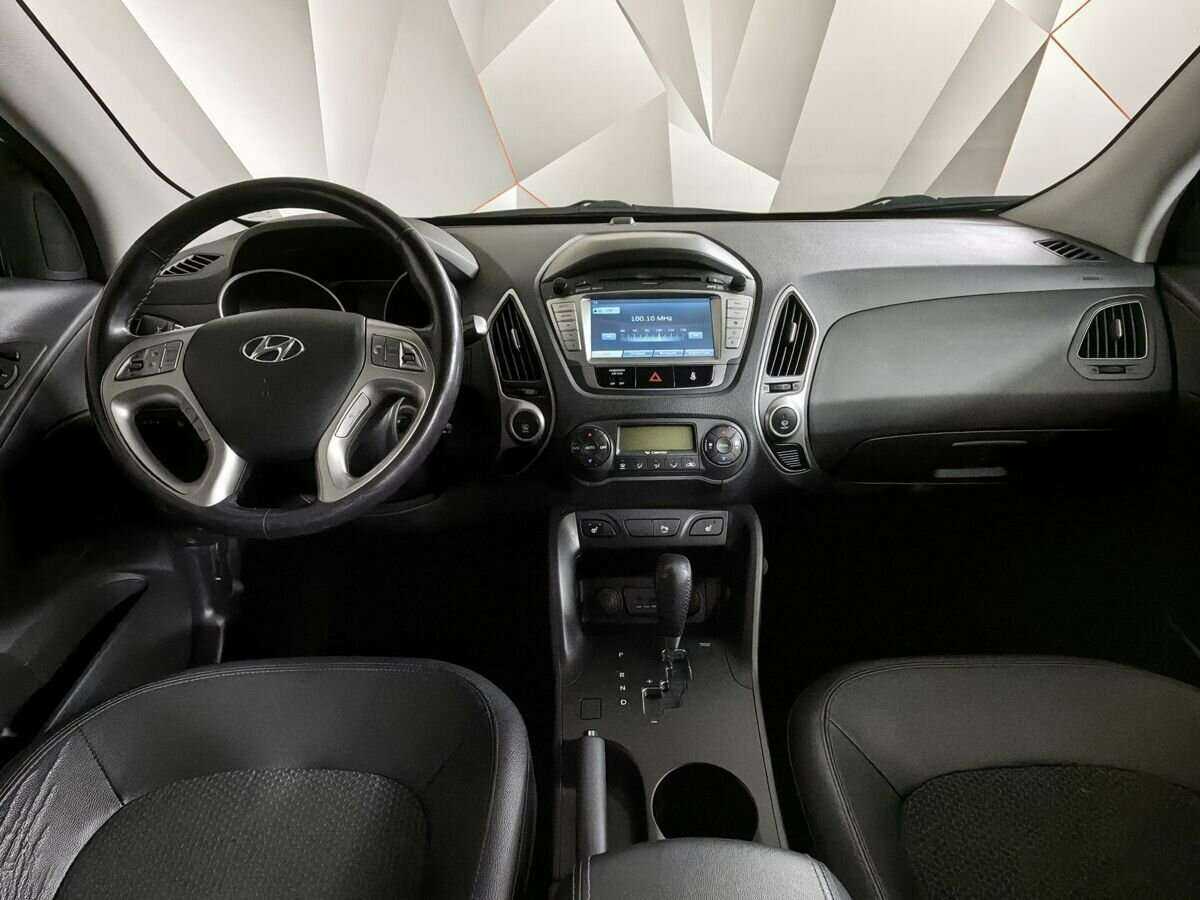 Hyundai ix35 б/у, 2013, Автоматическая. Фото: #9