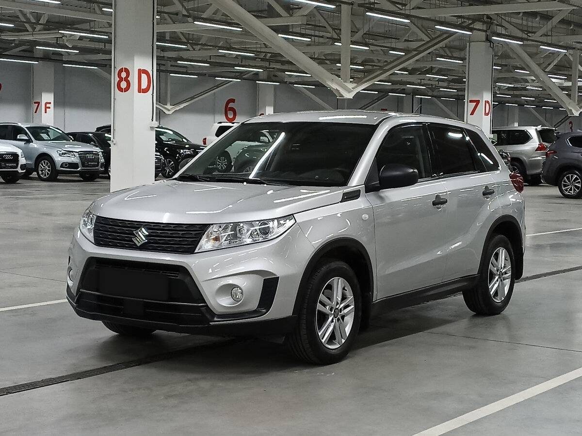 Suzuki Vitara б/у, 2021, Механическая. Фото: #0