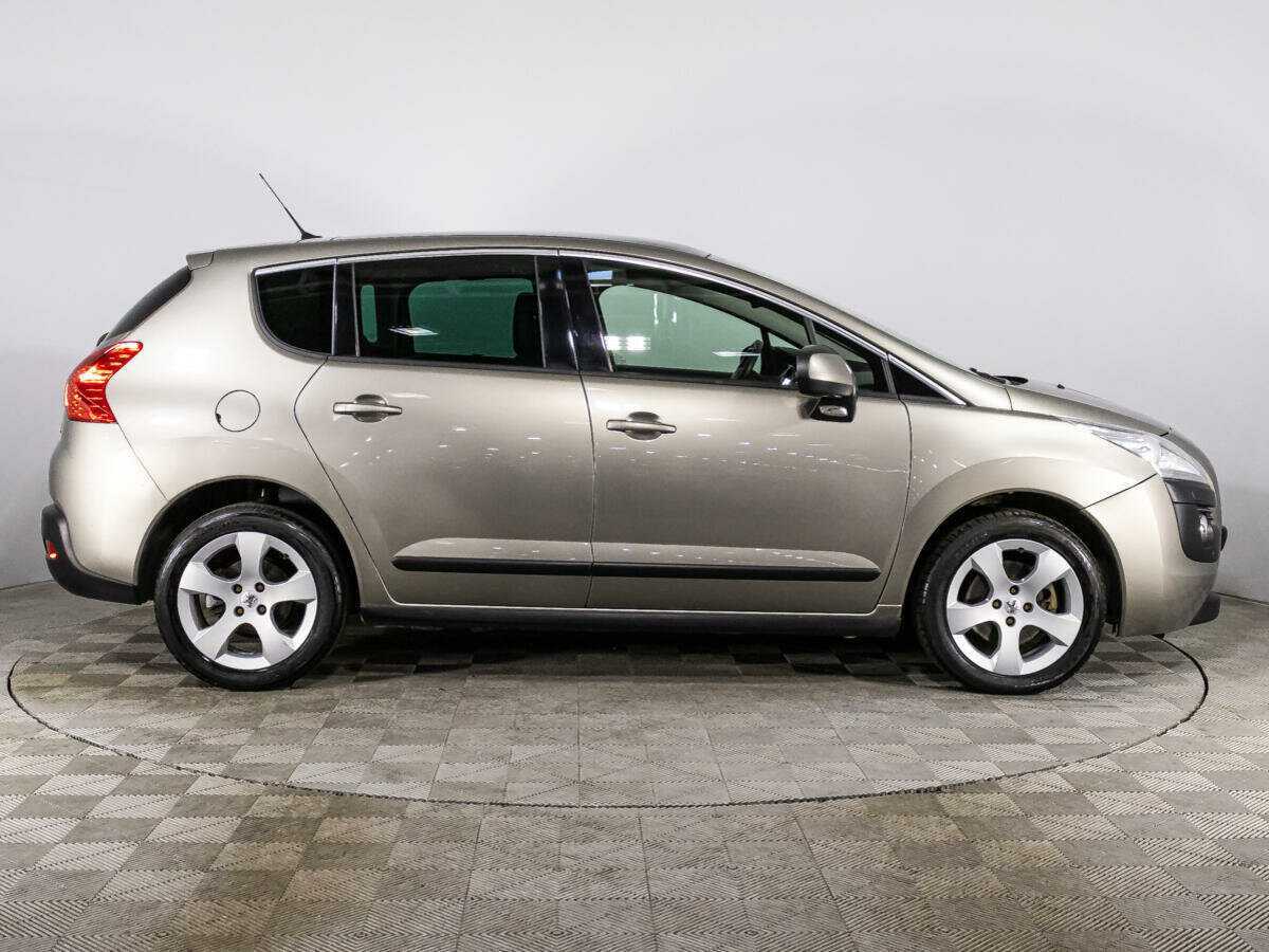 Peugeot 3008 б/у, 2013, Автоматическая. Фото: #3