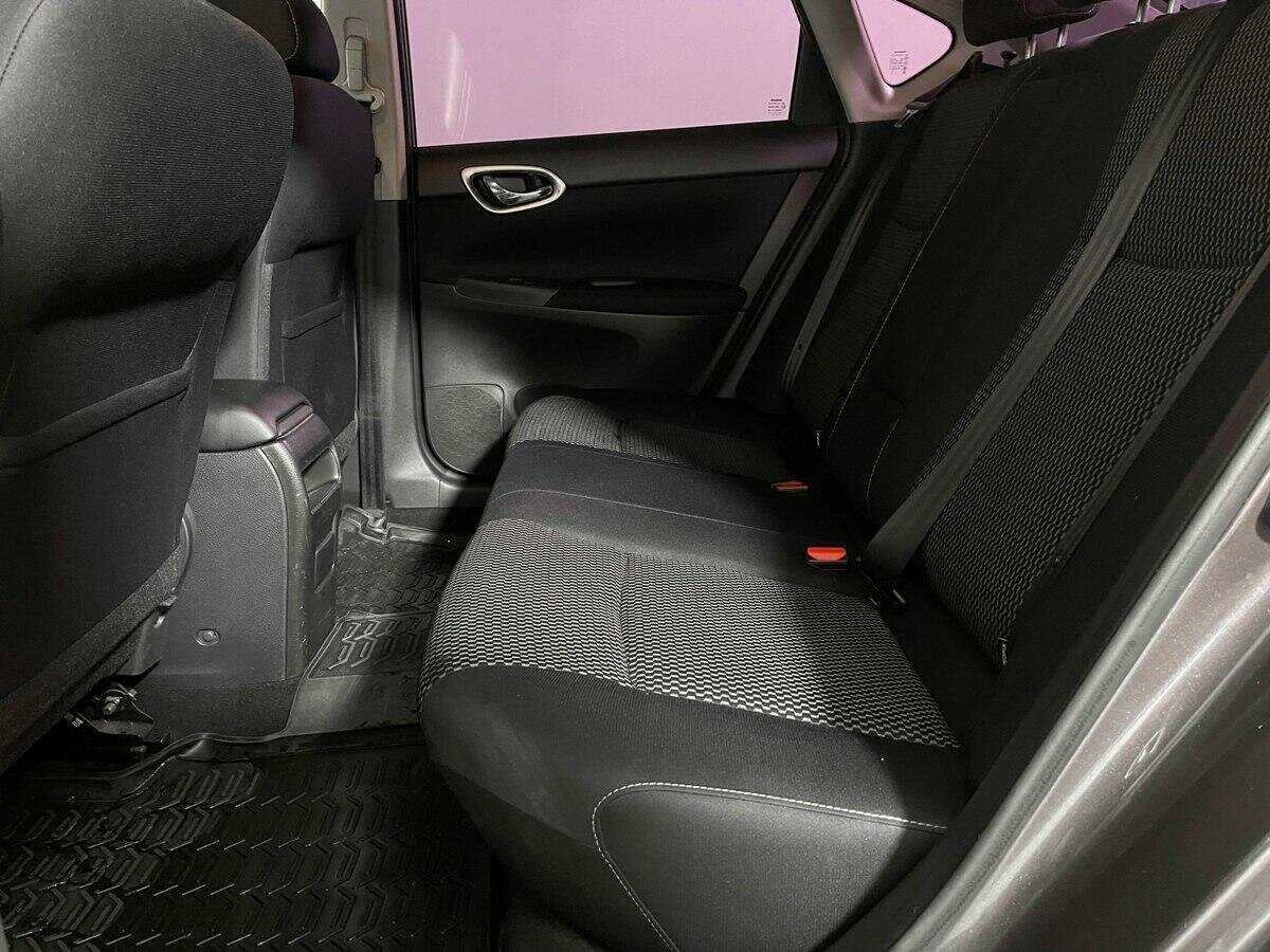 Nissan Sentra б/у, 2015, Механическая. Фото: #9