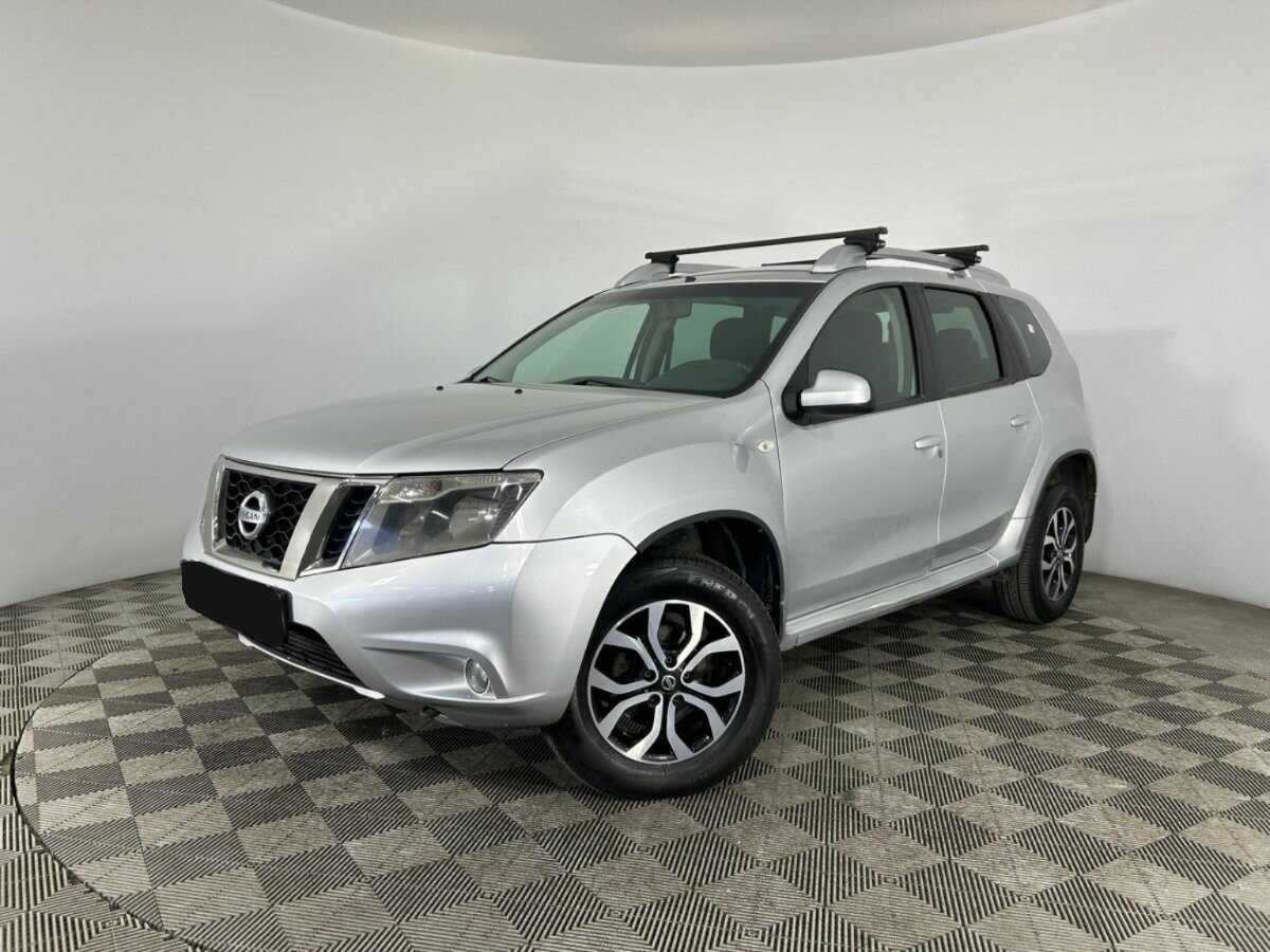 Nissan Terrano б/у, 2015, Автоматическая. Фото: #0
