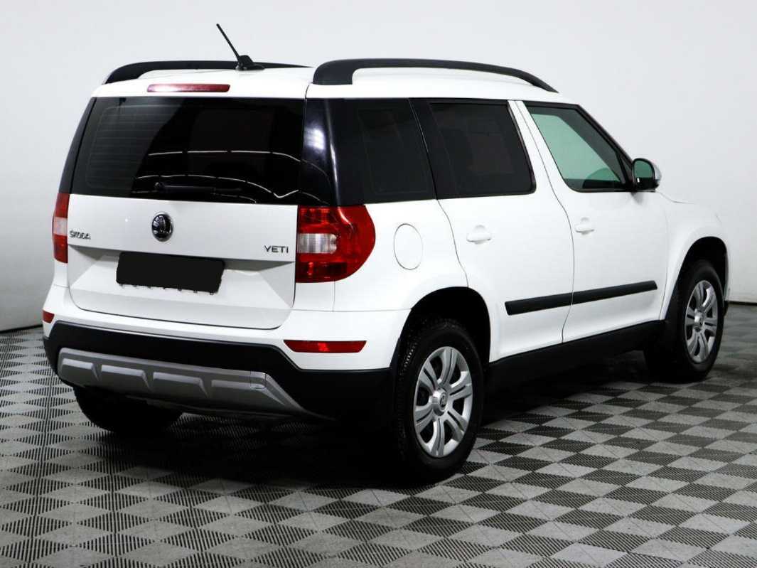 Skoda Yeti б/у, 2017, Автоматическая. Фото: #4