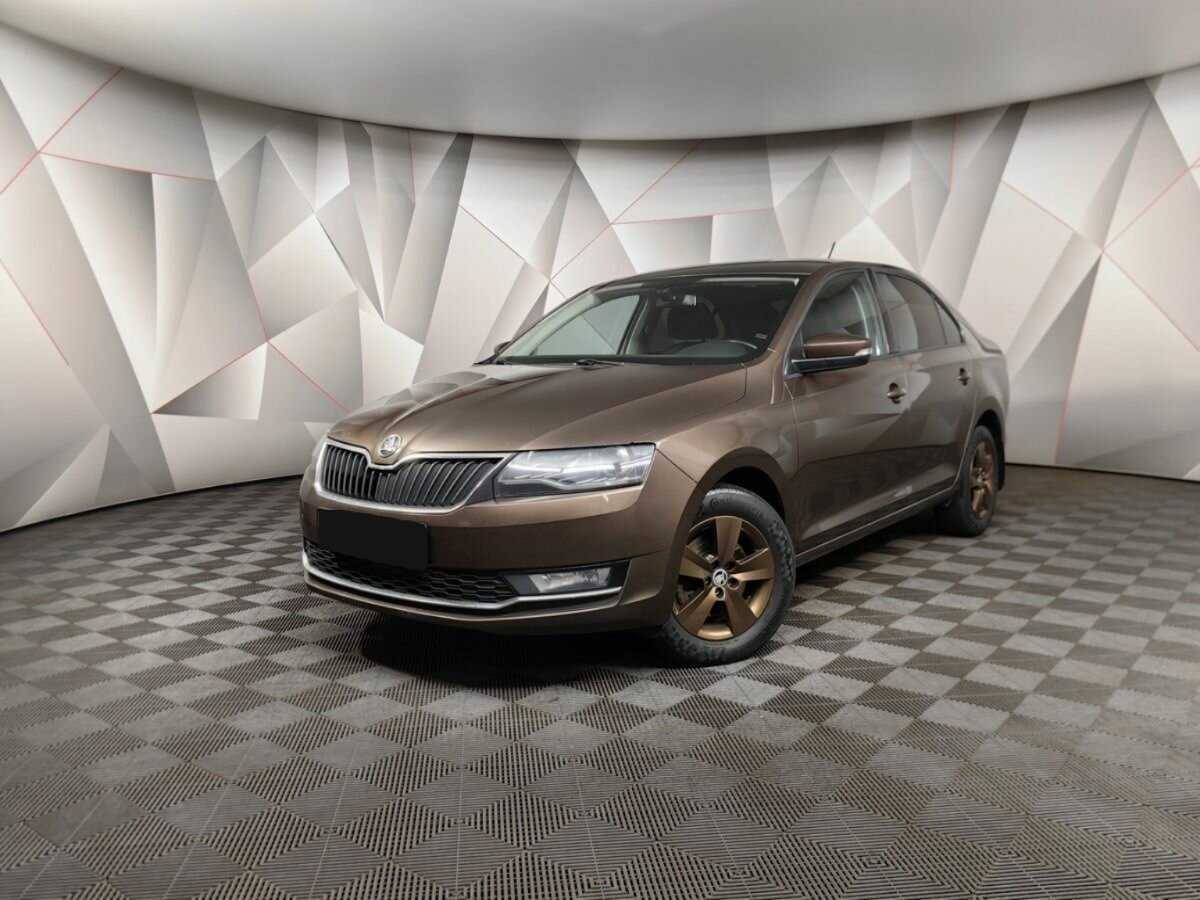 Skoda Rapid б/у, 2018, Роботизированная. Посмотреть фото