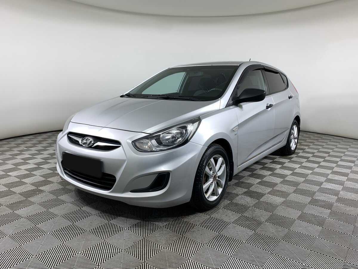 Hyundai Solaris б/у, 2013, Автоматическая. Посмотреть фото