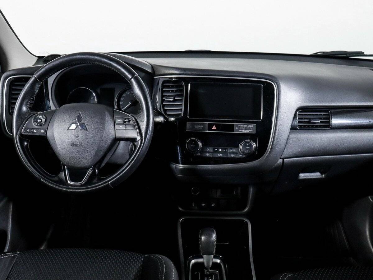 Mitsubishi Outlander б/у, 2019, Вариатор. Фото: #11