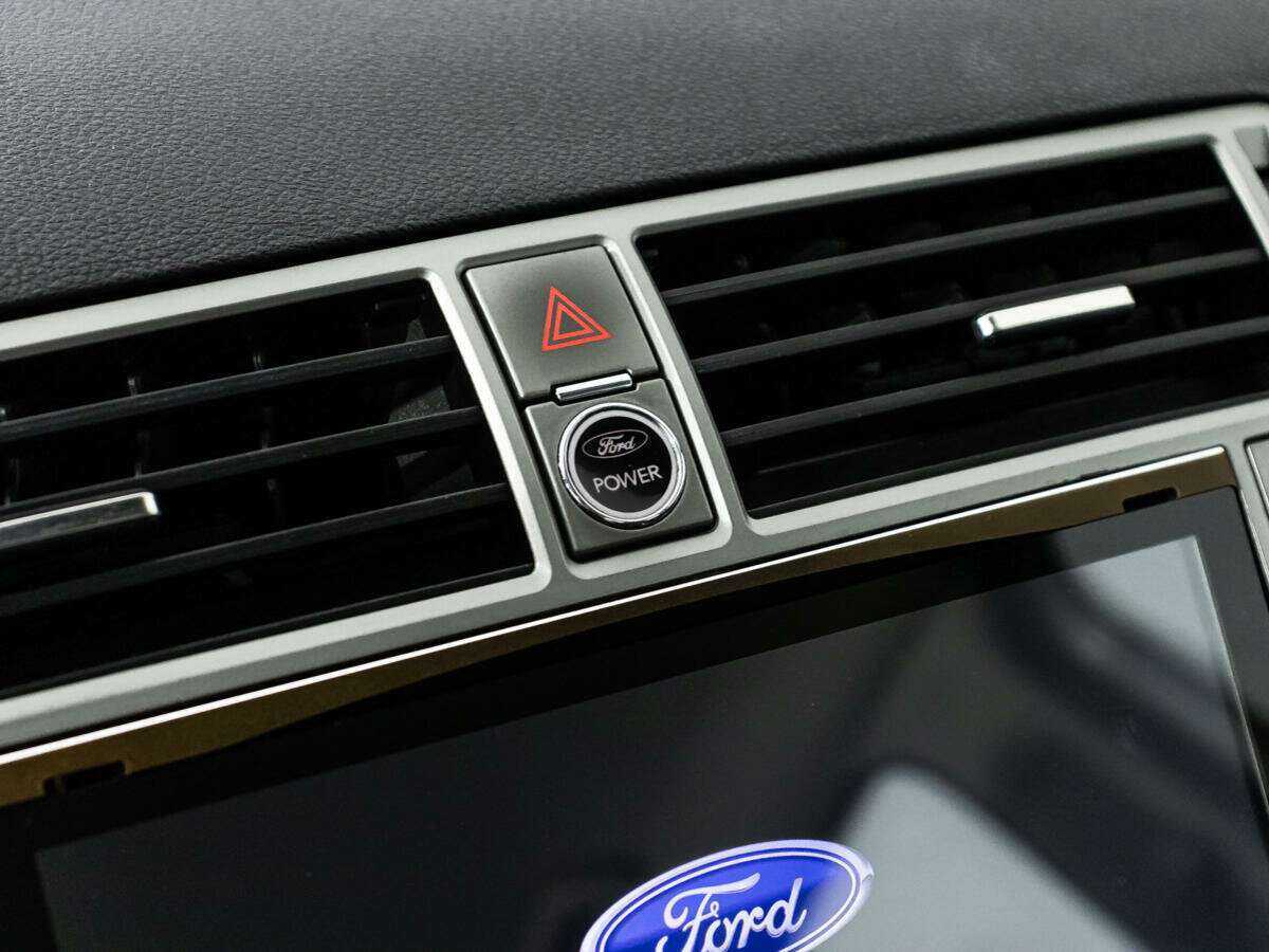 Ford Kuga б/у, 2012, Автоматическая. Фото: #15
