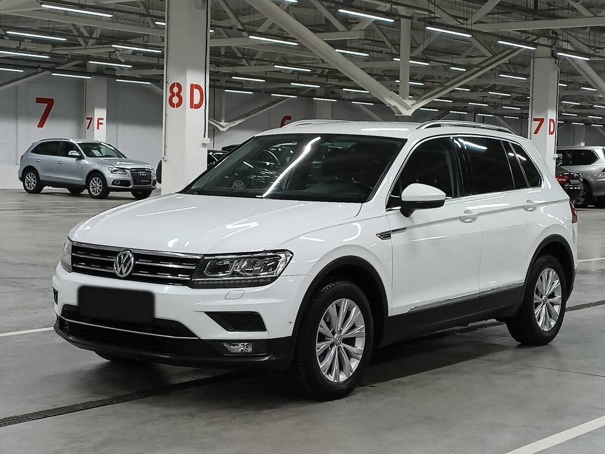 Volkswagen Tiguan б/у, 2017, Роботизированная. Фото: #0