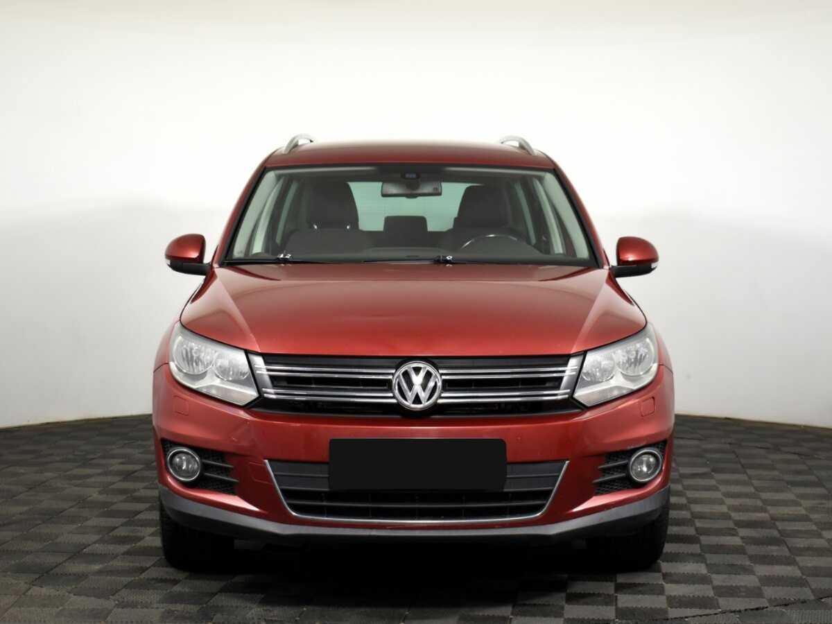Volkswagen Tiguan б/у, 2012, Автоматическая. Фото: #1