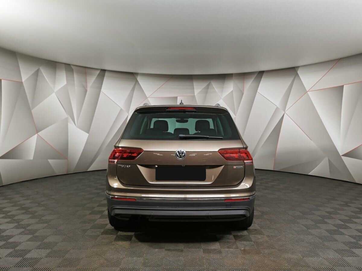 Volkswagen Tiguan б/у, 2018, Роботизированная. Фото: #7