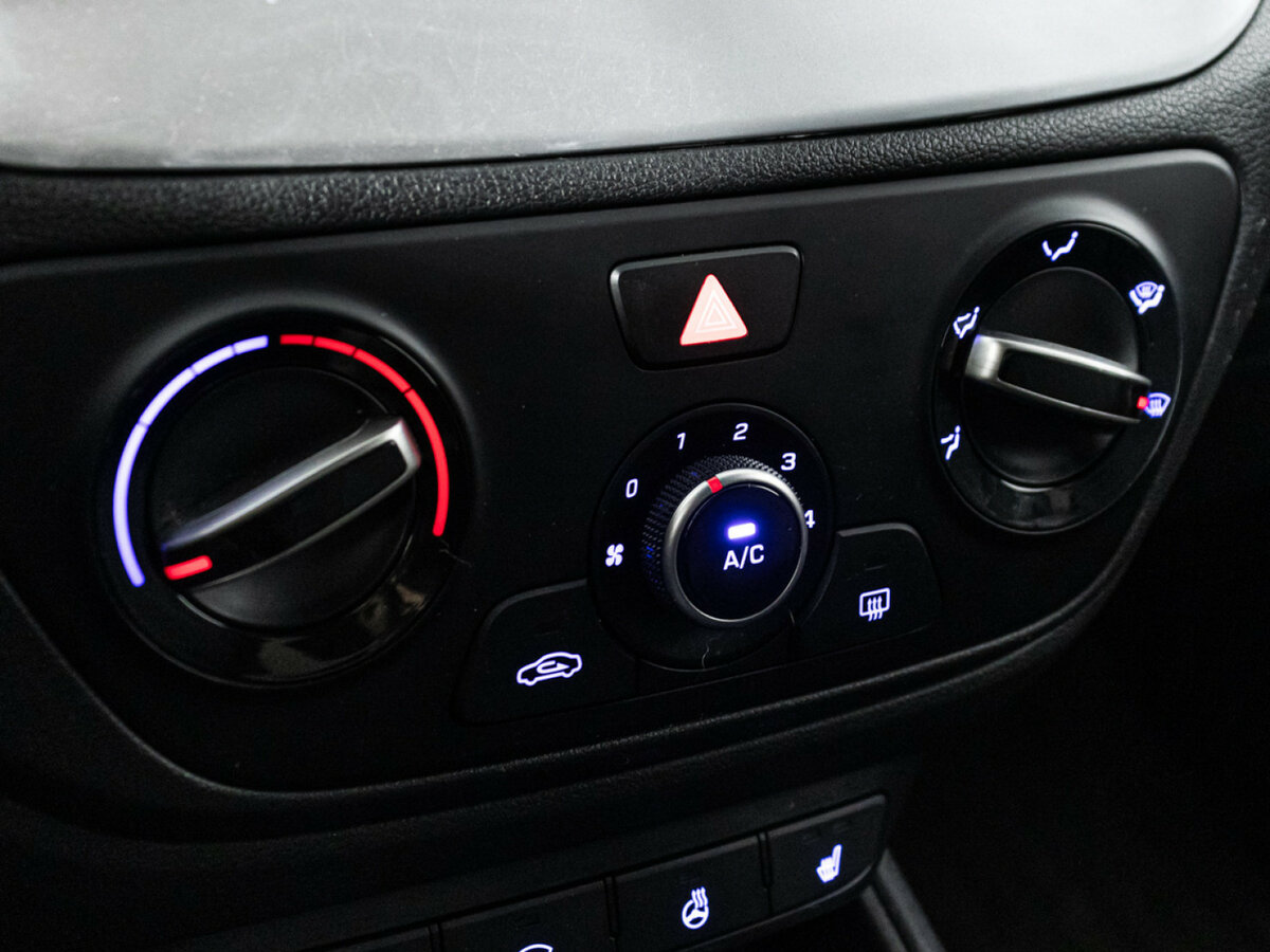 Hyundai Solaris б/у, 2018, Автоматическая. Фото: #15