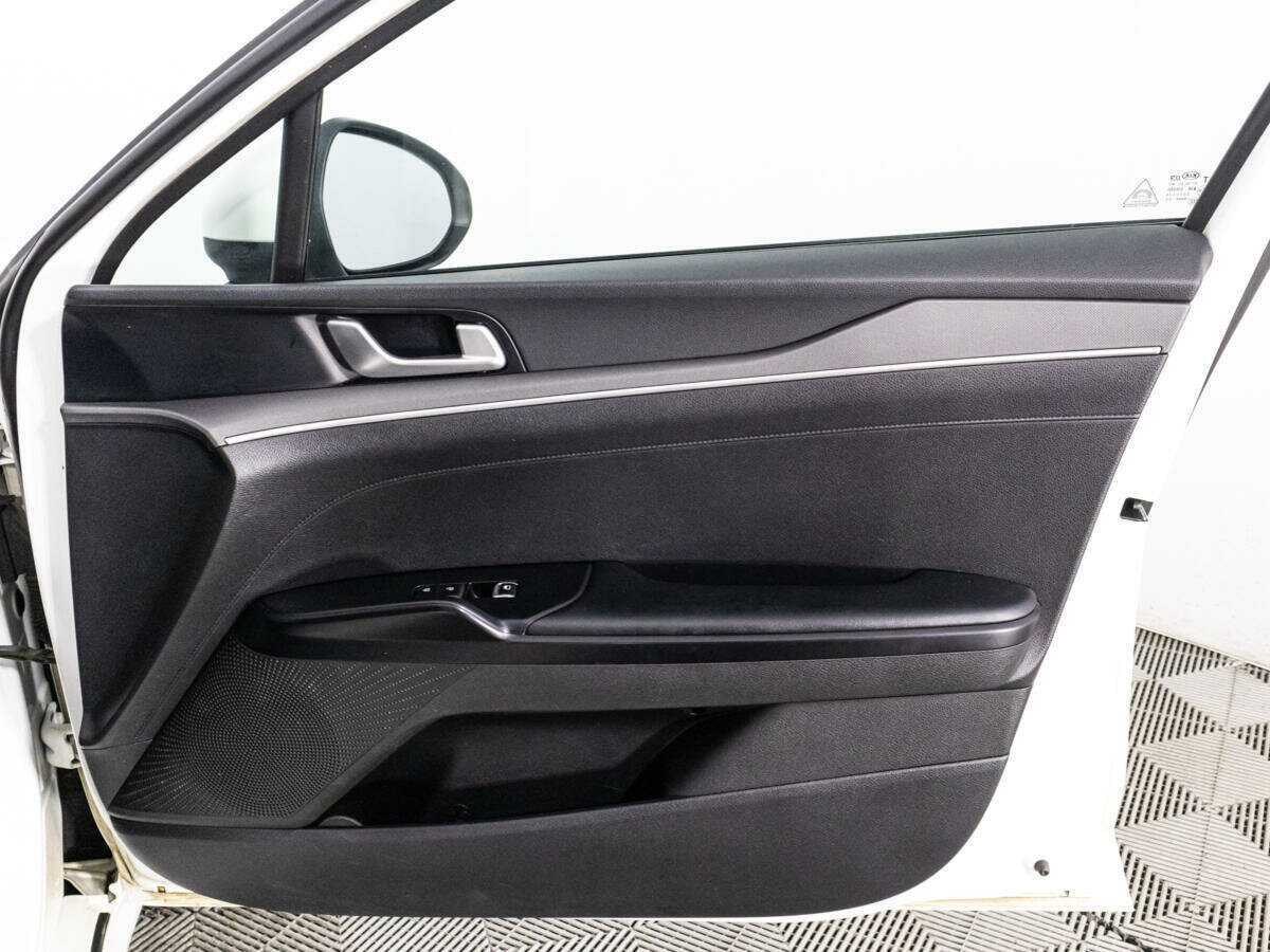 Kia K5 б/у, 2020, Автоматическая. Фото: #23