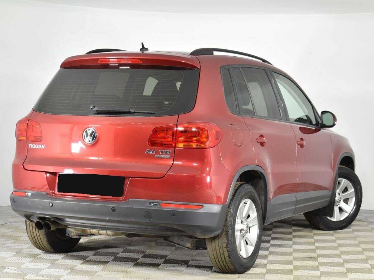 Volkswagen Tiguan б/у, 2012, Автоматическая. Фото: #1