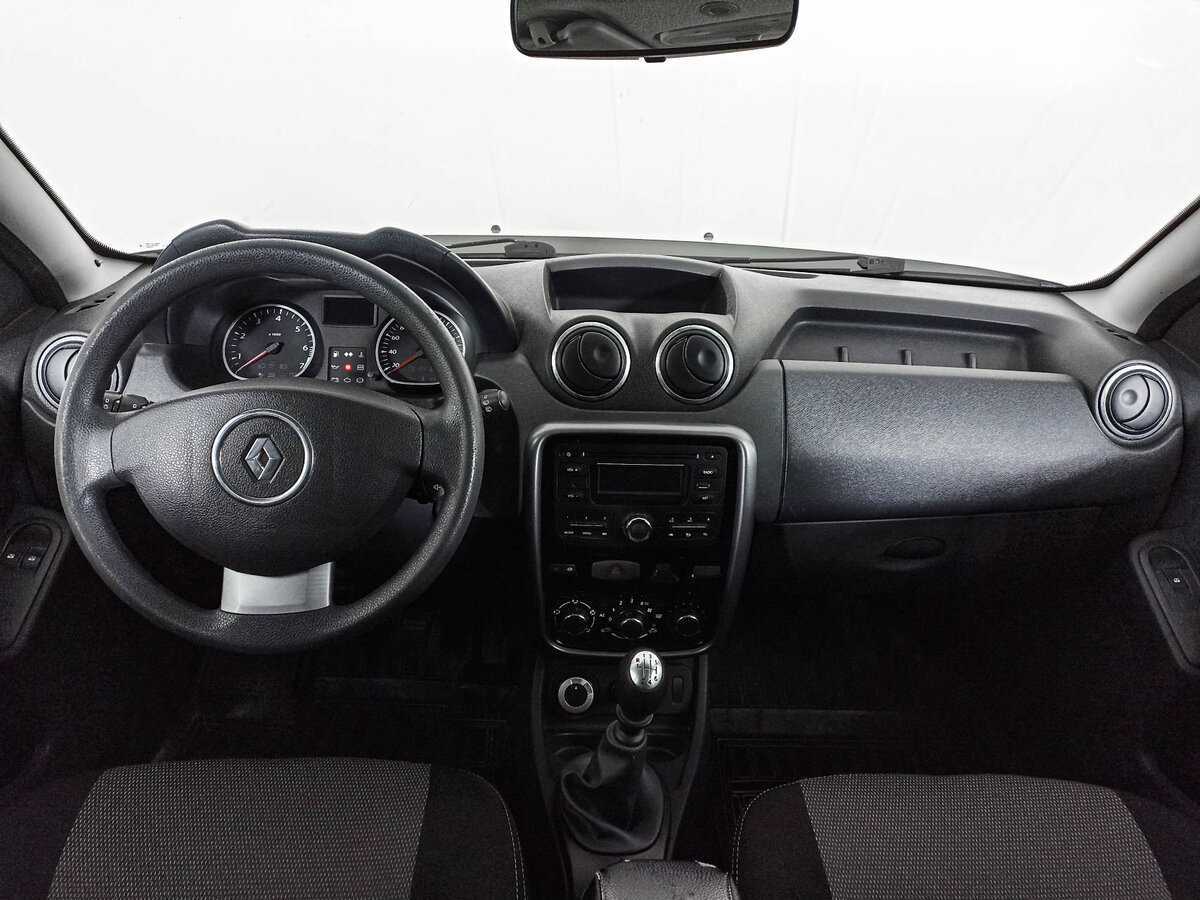 Renault Duster б/у, 2013, Механическая. Фото: #11