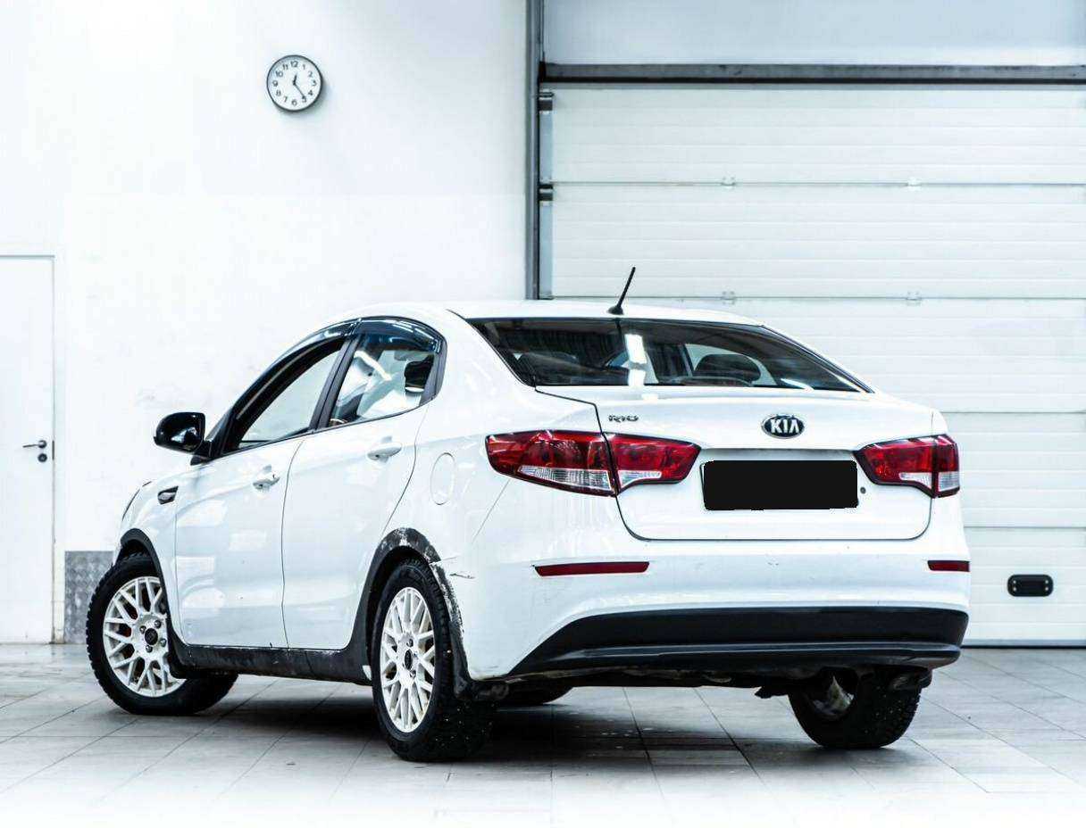 Kia Rio б/у, 2016, Автоматическая. Фото: #3
