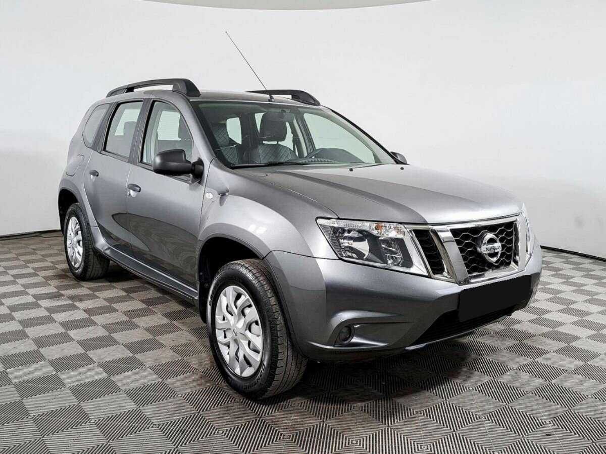 Nissan Terrano б/у, 2019, Механическая. Фото: #2