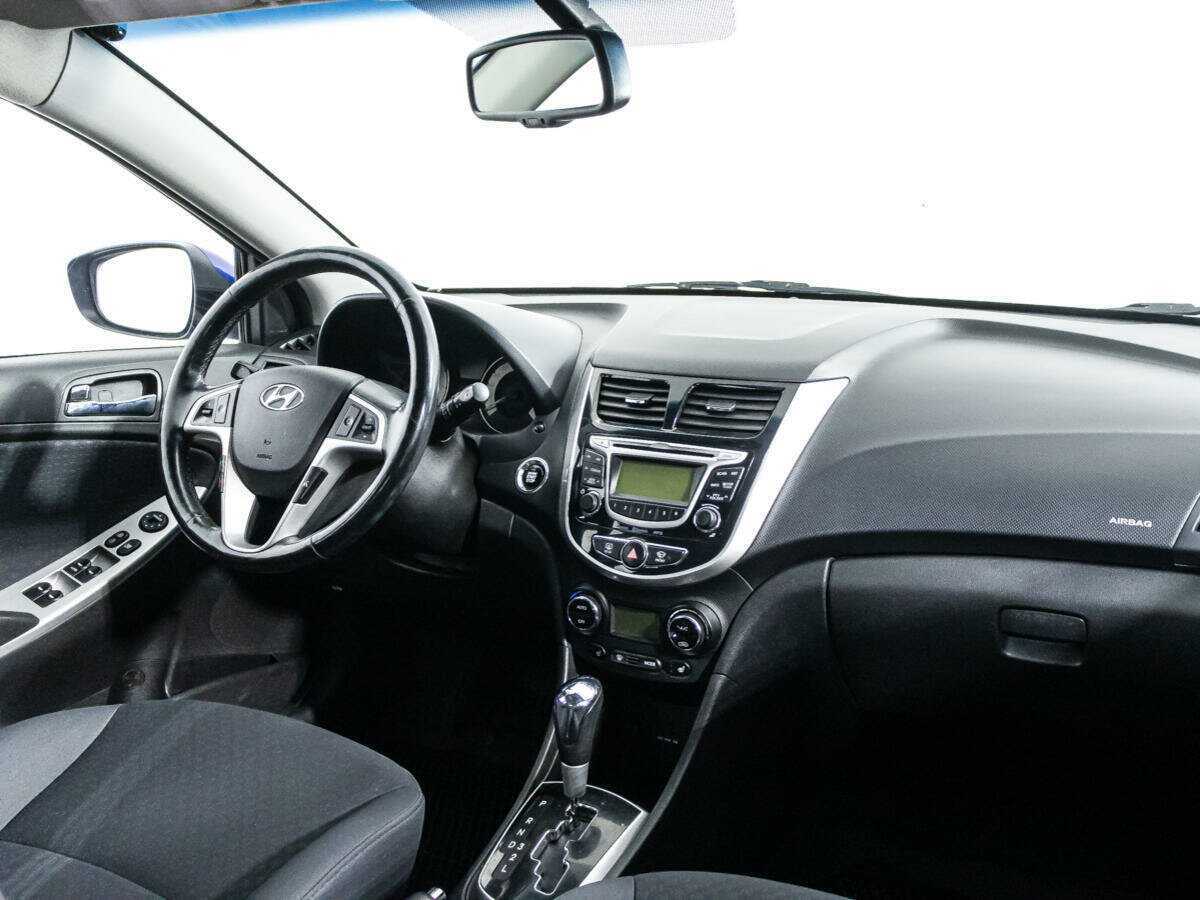 Hyundai Solaris б/у, 2013, Автоматическая. Фото: #8