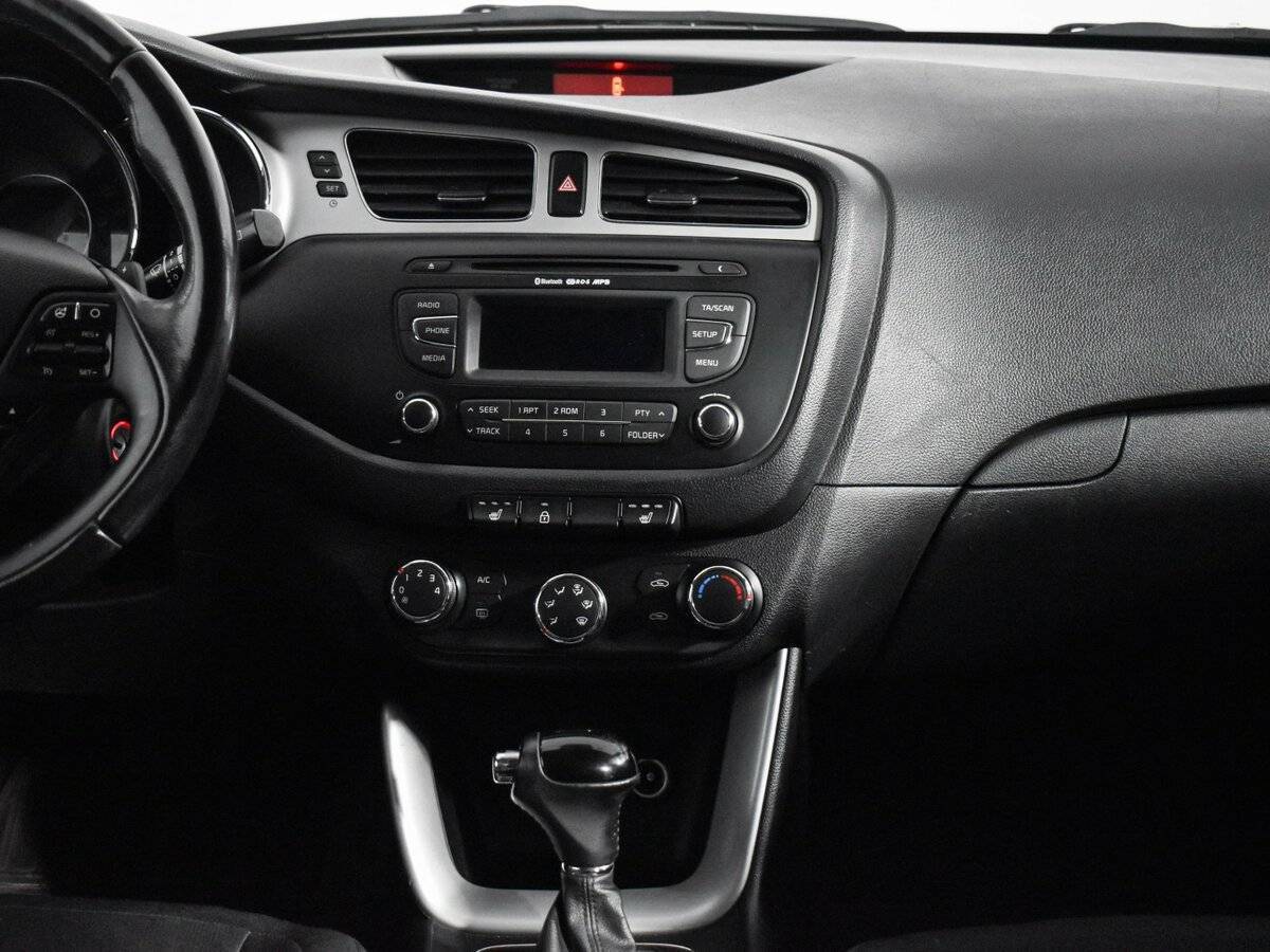 Kia Ceed б/у, 2014, Автоматическая. Фото: #11