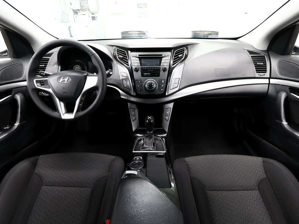 Hyundai i40 б/у, 2014, Автоматическая. Фото: #14