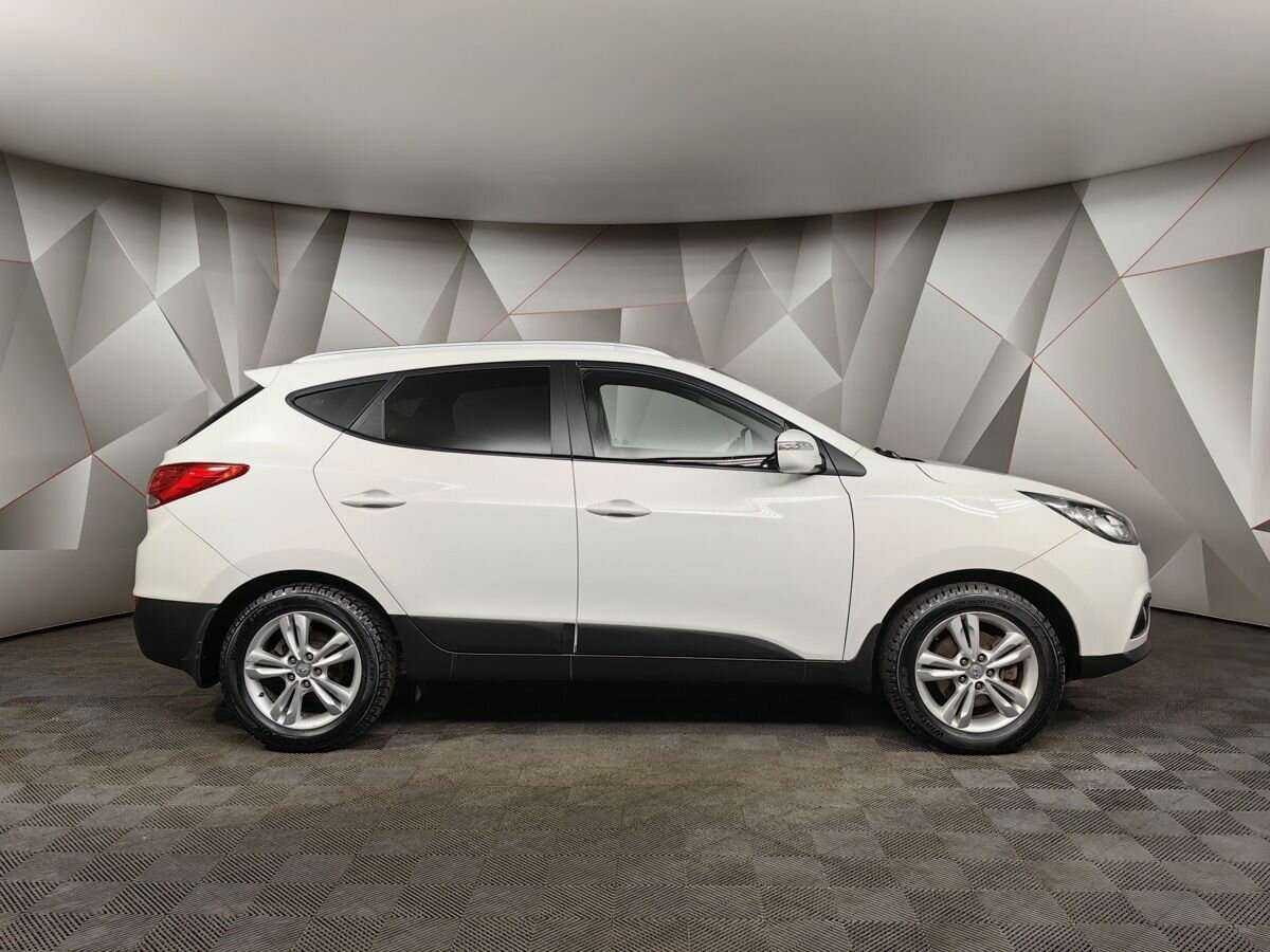 Hyundai ix35 б/у, 2013, Автоматическая. Фото: #5