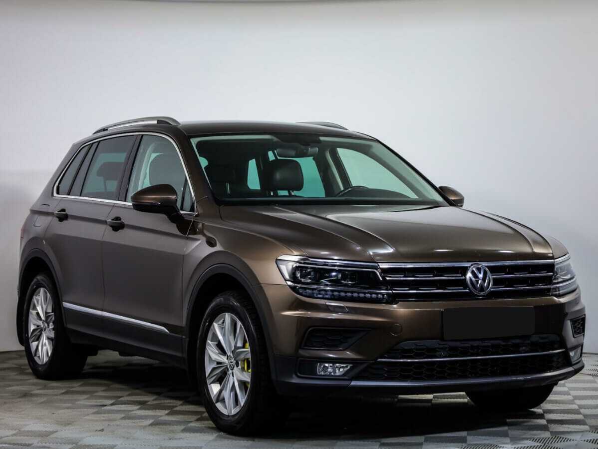 Volkswagen Tiguan б/у, 2018, Роботизированная. Фото: #1