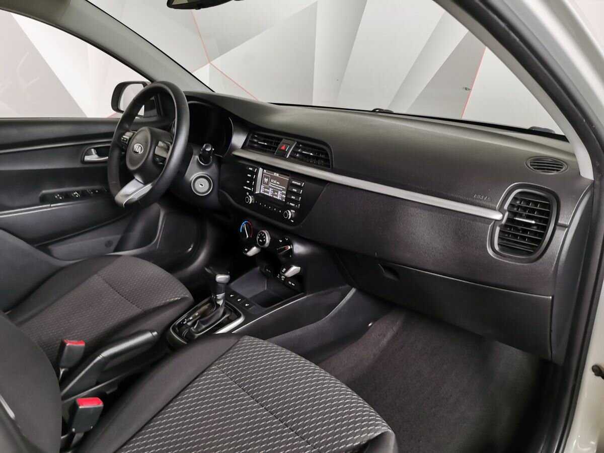 Kia Rio б/у, 2018, Автоматическая. Фото: #8