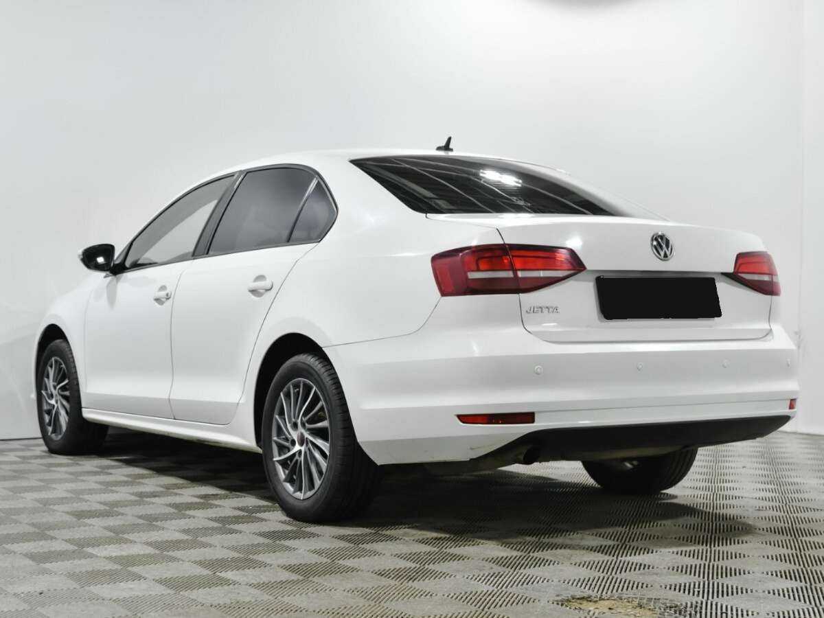 Volkswagen Jetta б/у, 2016, Автоматическая. Фото: #3