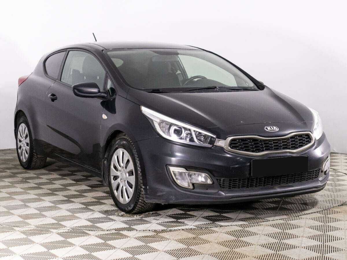 Kia Ceed б/у, 2014, Механическая. Фото: #2
