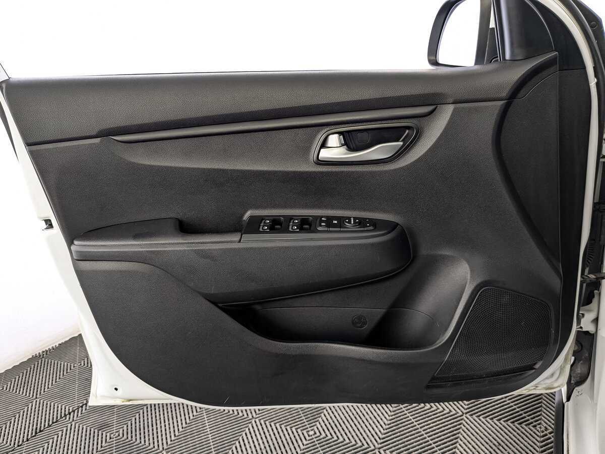 Kia Rio б/у, 2019, Автоматическая. Фото: #18