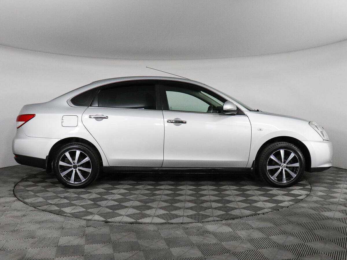 Nissan Almera б/у, 2016, Механическая. Фото: #3