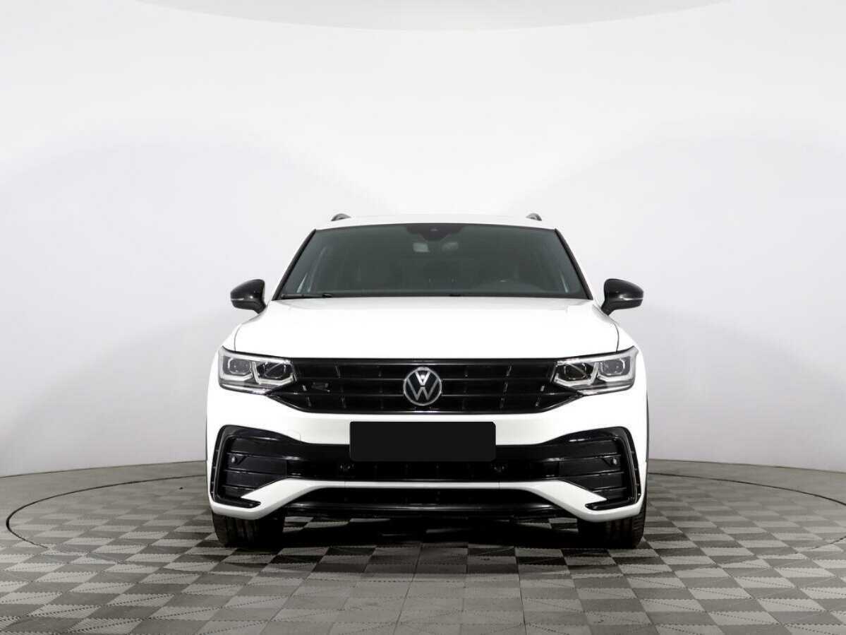Volkswagen Tiguan б/у, 2021, Роботизированная. Фото: #1