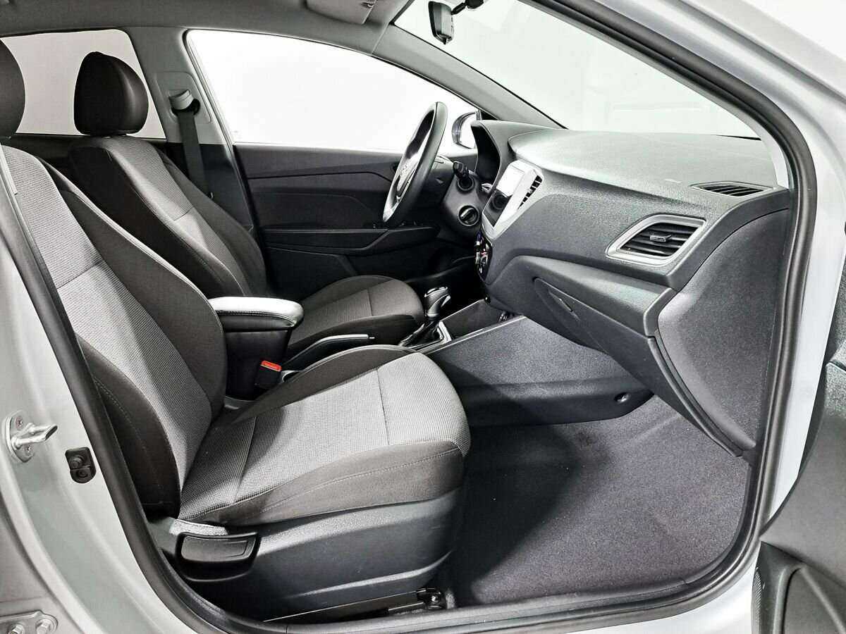 Hyundai Solaris б/у, 2021, Автоматическая. Фото: #6