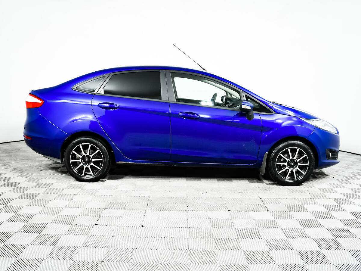 Ford Fiesta б/у, 2016, Роботизированная. Фото: #3