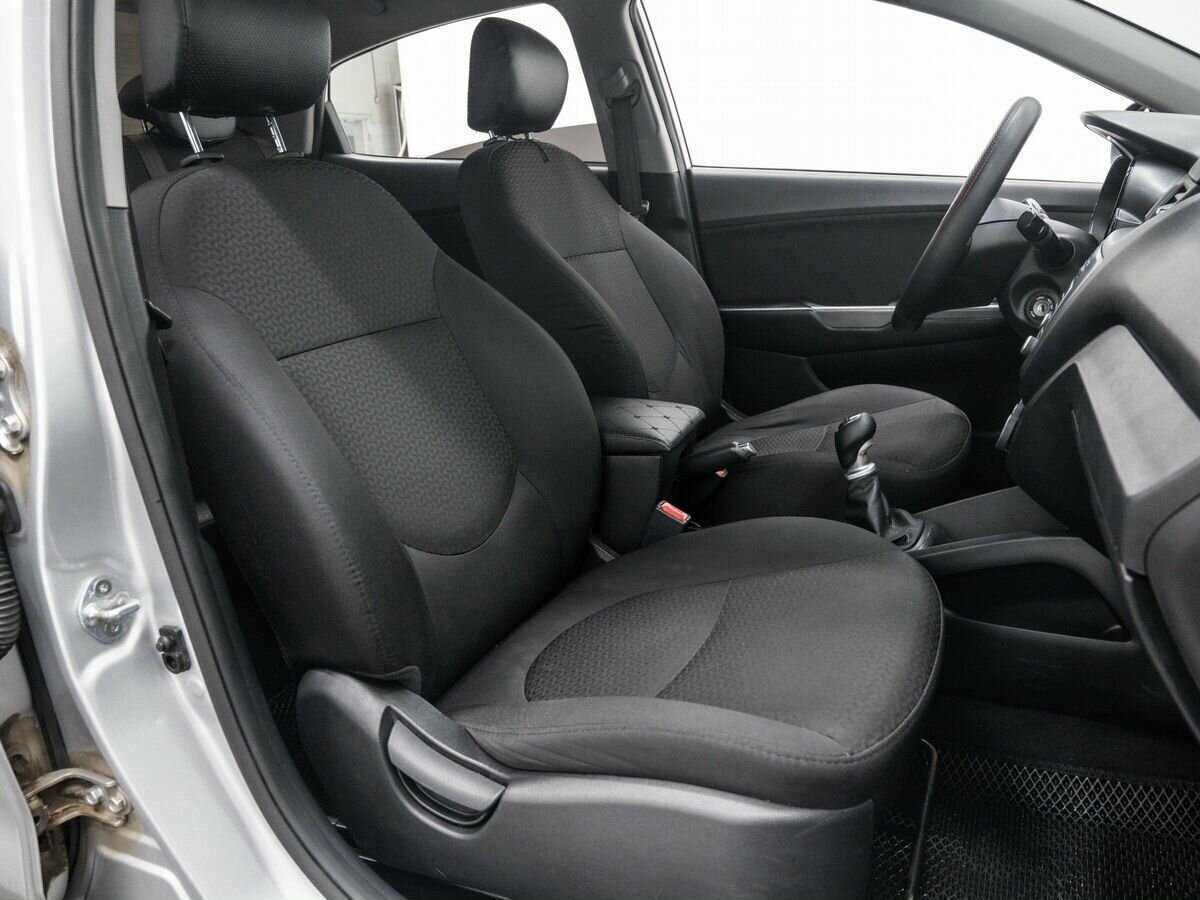 Kia Rio б/у, 2015, Механическая. Фото: #8