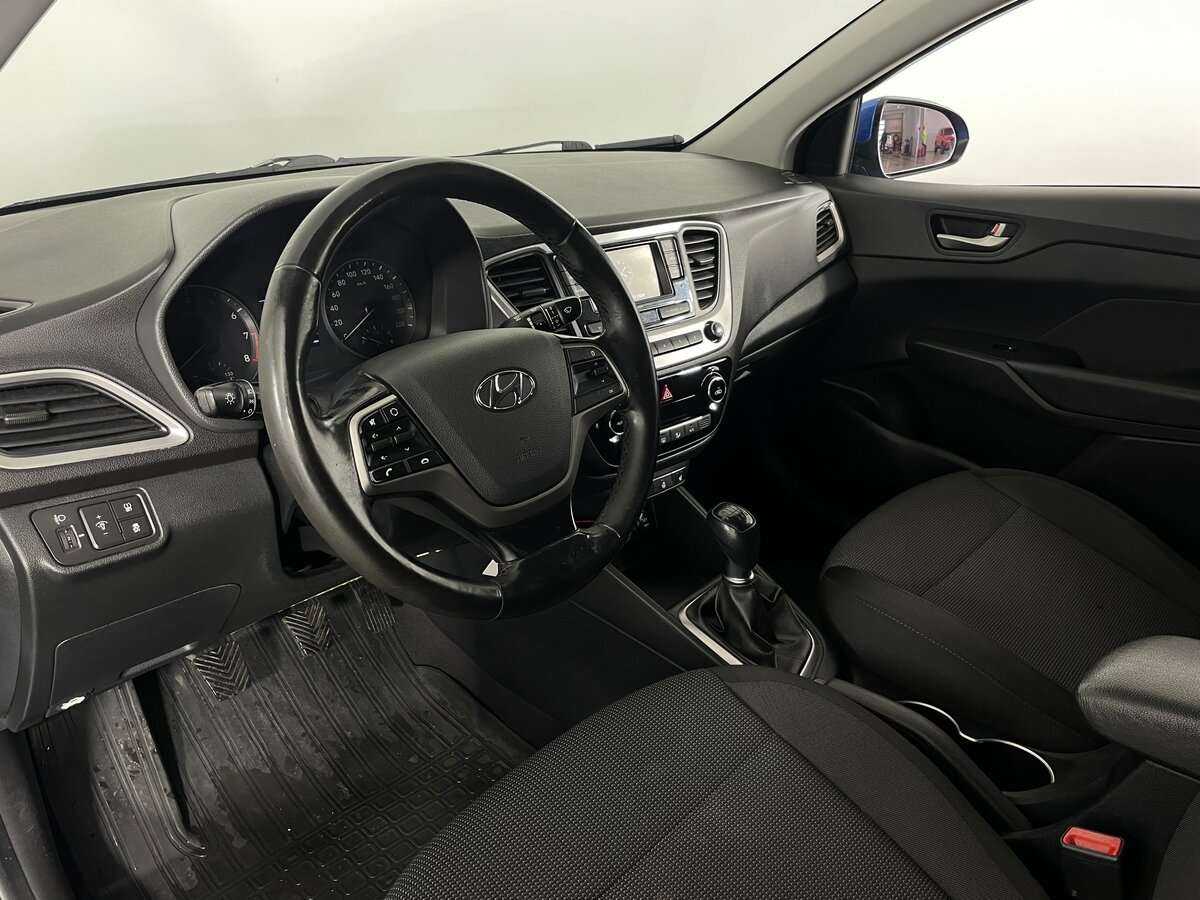 Hyundai Solaris б/у, 2017, Механическая. Фото: #6