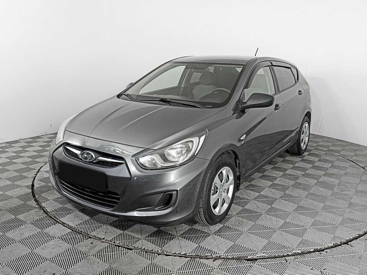 Hyundai Solaris б/у, 2014, Механическая. Фото: #0