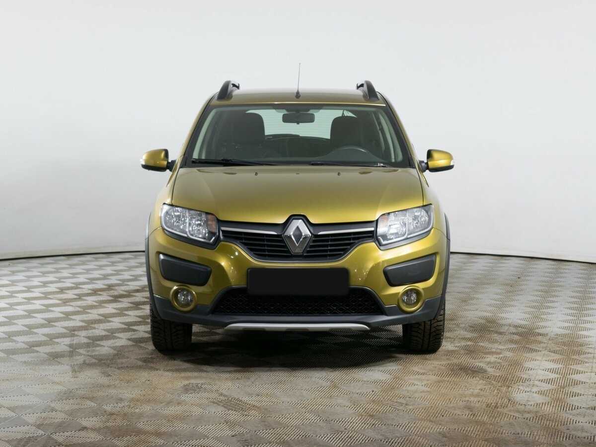 Renault Sandero б/у, 2017, Механическая. Фото: #1