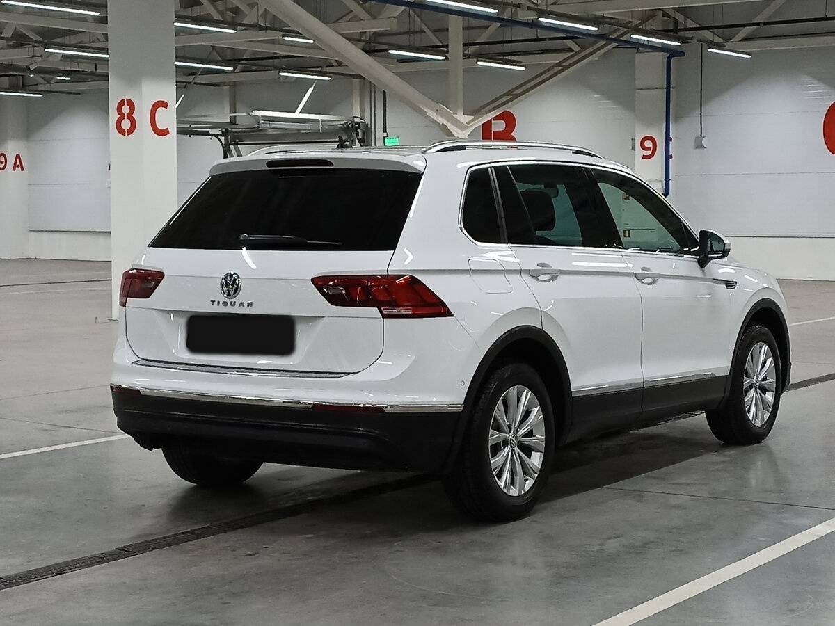 Volkswagen Tiguan б/у, 2017, Роботизированная. Фото: #4