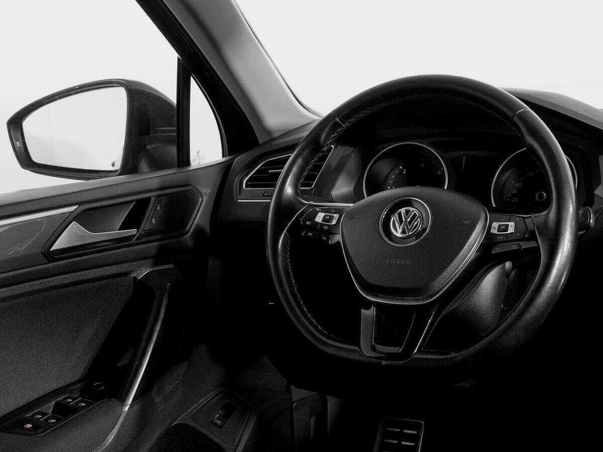 Volkswagen Tiguan б/у, 2018, Роботизированная. Фото: #14