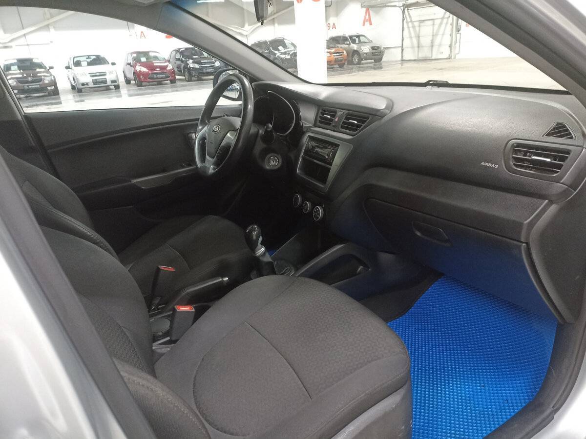 Kia Rio б/у, 2015, Механическая. Фото: #10