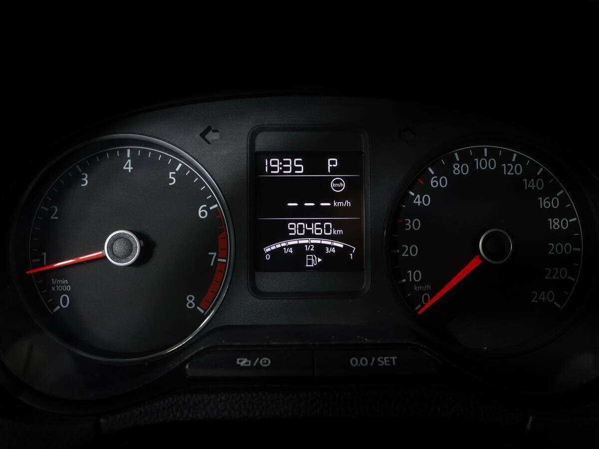 Volkswagen Polo б/у, 2019, Автоматическая. Фото: #9