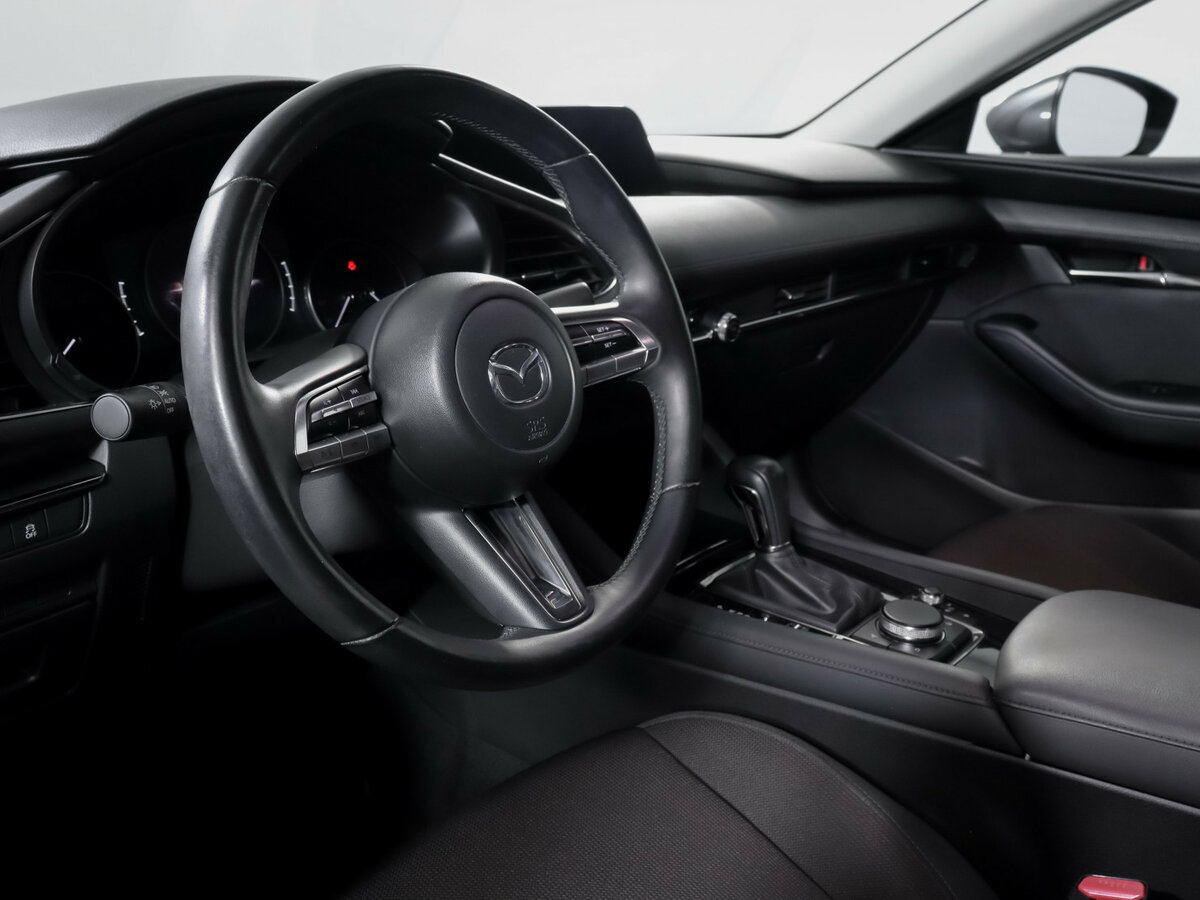 Mazda 3 б/у, 2019, Автоматическая. Фото: #11