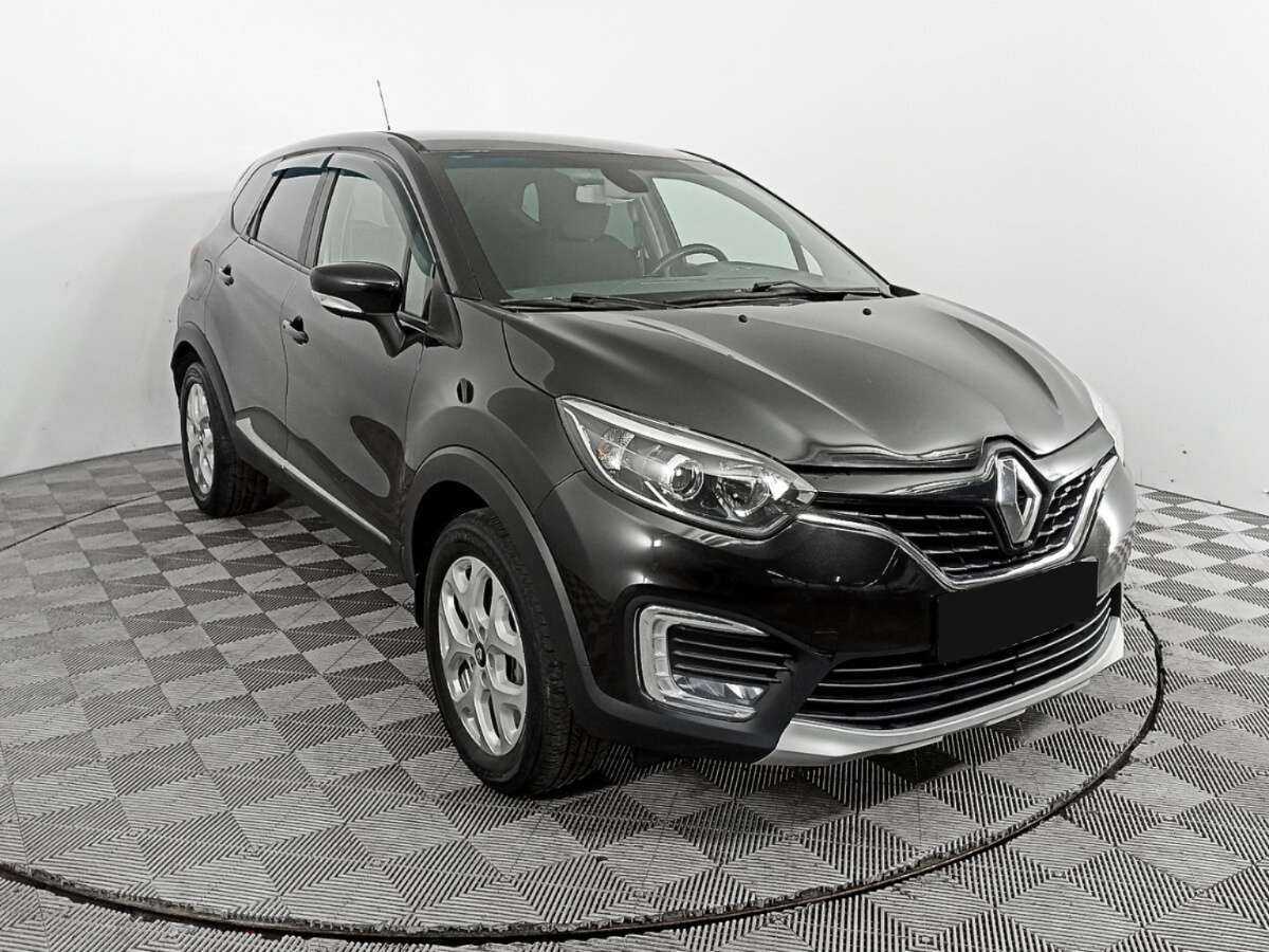 Renault Kaptur б/у, 2016, Автоматическая. Фото: #2