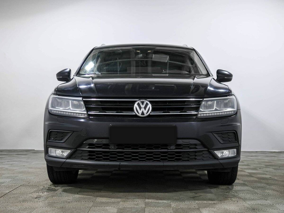 Volkswagen Tiguan б/у, 2017, Роботизированная. Фото: #1